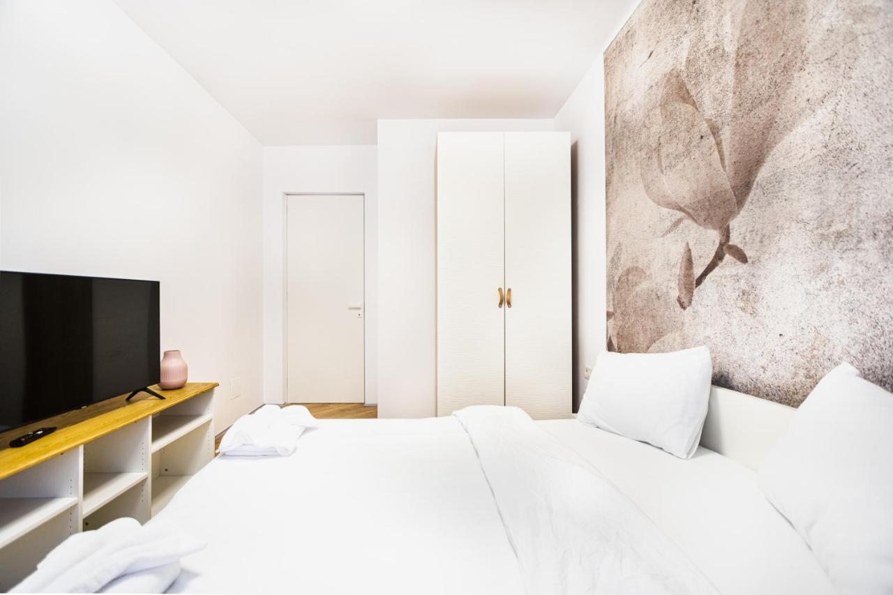 Luxury Pipera Apartment Voluntari Luaran gambar